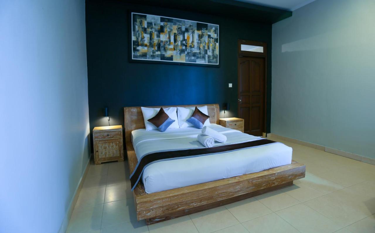 Curve Guest House Canggu Buitenkant foto