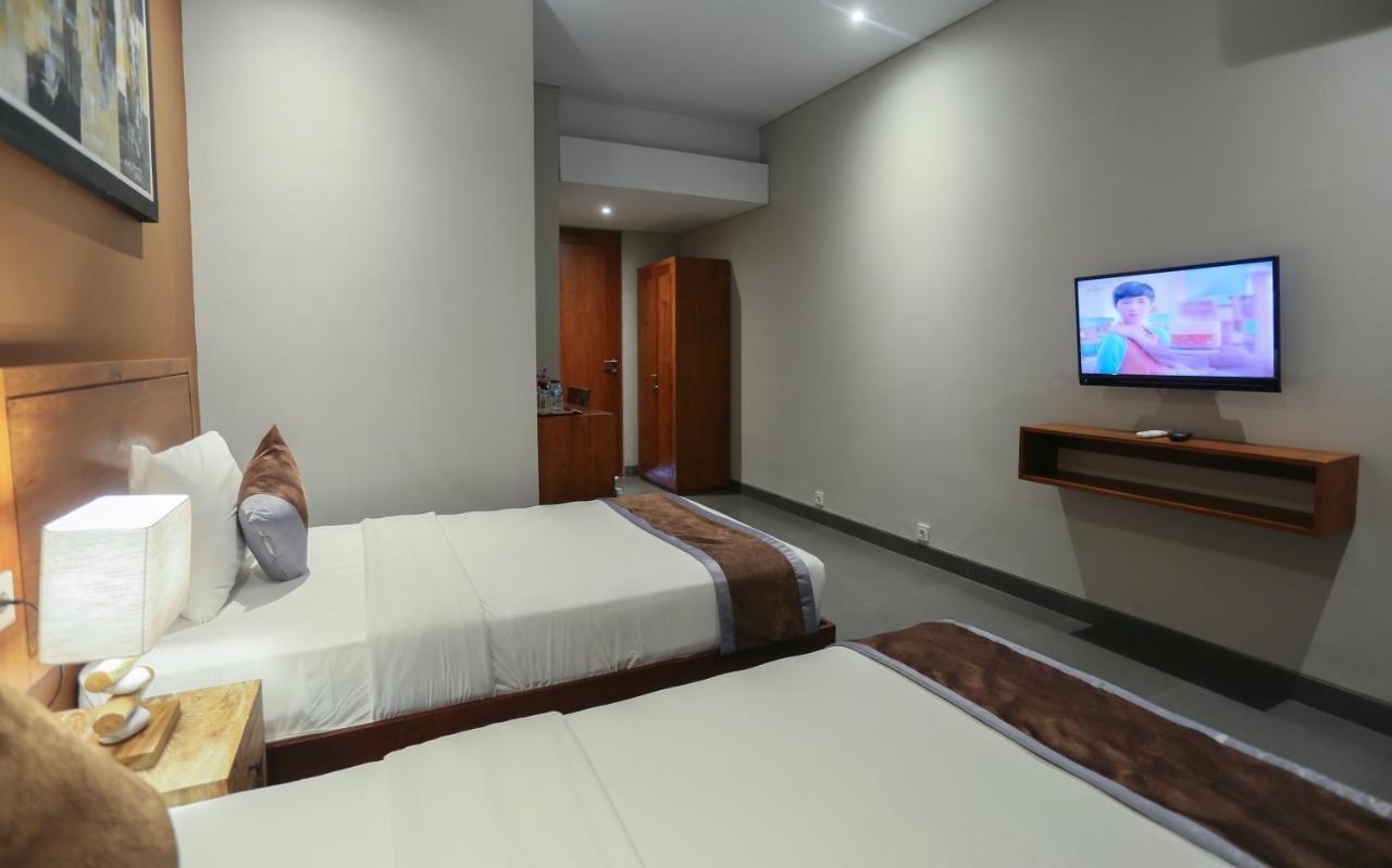 Curve Guest House Canggu Buitenkant foto